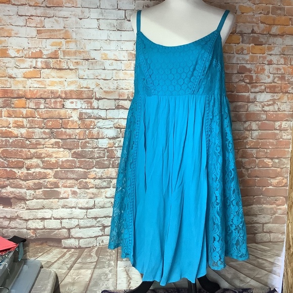 Torrid Boho Teal/Turquoise Crochet/Lace Dress 2 - Picture 2 of 5